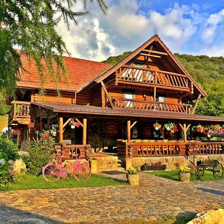 Cabana Din Groapa Frumoasa Рышнов Экстерьер фото