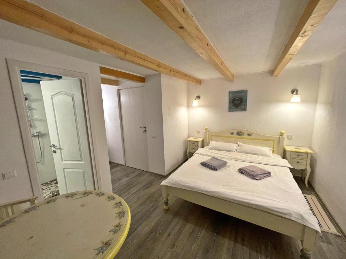 Cabana Din Groapa Frumoasa Рышнов Экстерьер фото
